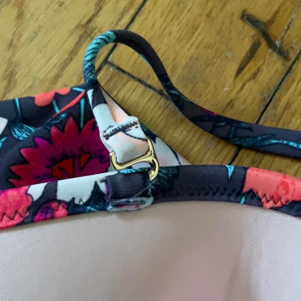 Shade and Shore 38D Floral Halter / Strapless Bikini Top - Picture 5 of 5